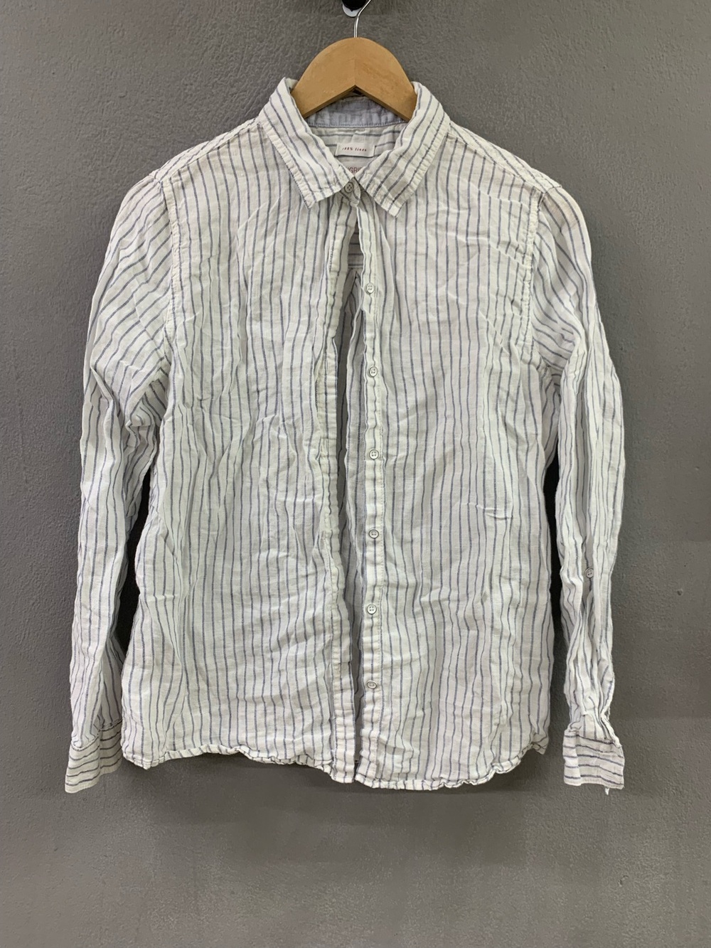 Sigrid Olsen blue and white striped wrinkled 100% linen Relaxed button-down